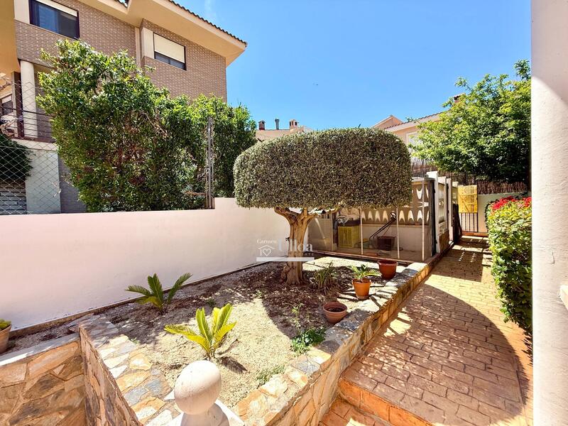 7 Cuarto Villa en venta