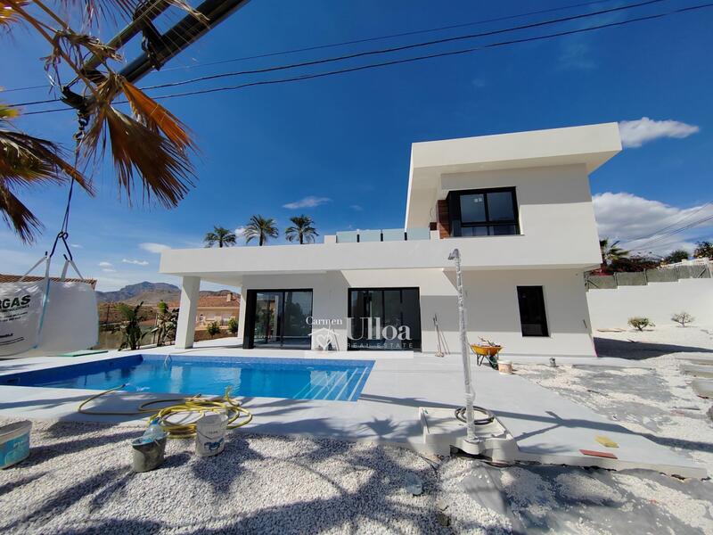 Villa till salu i Busot, Alicante