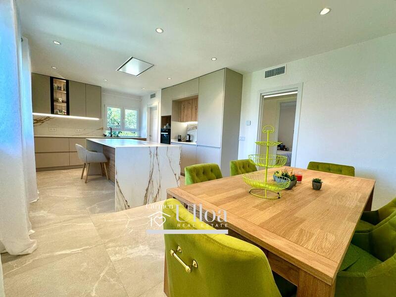 7 bedroom Villa for sale