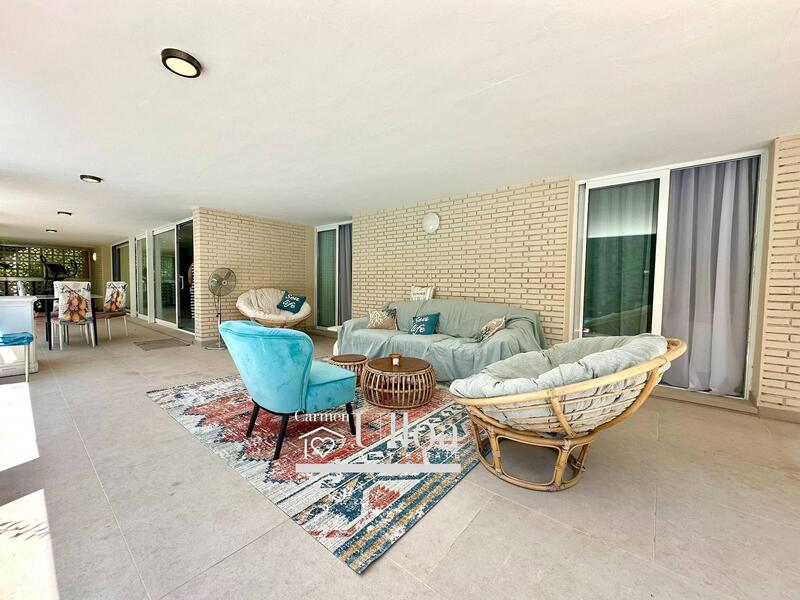 7 bedroom Villa for sale