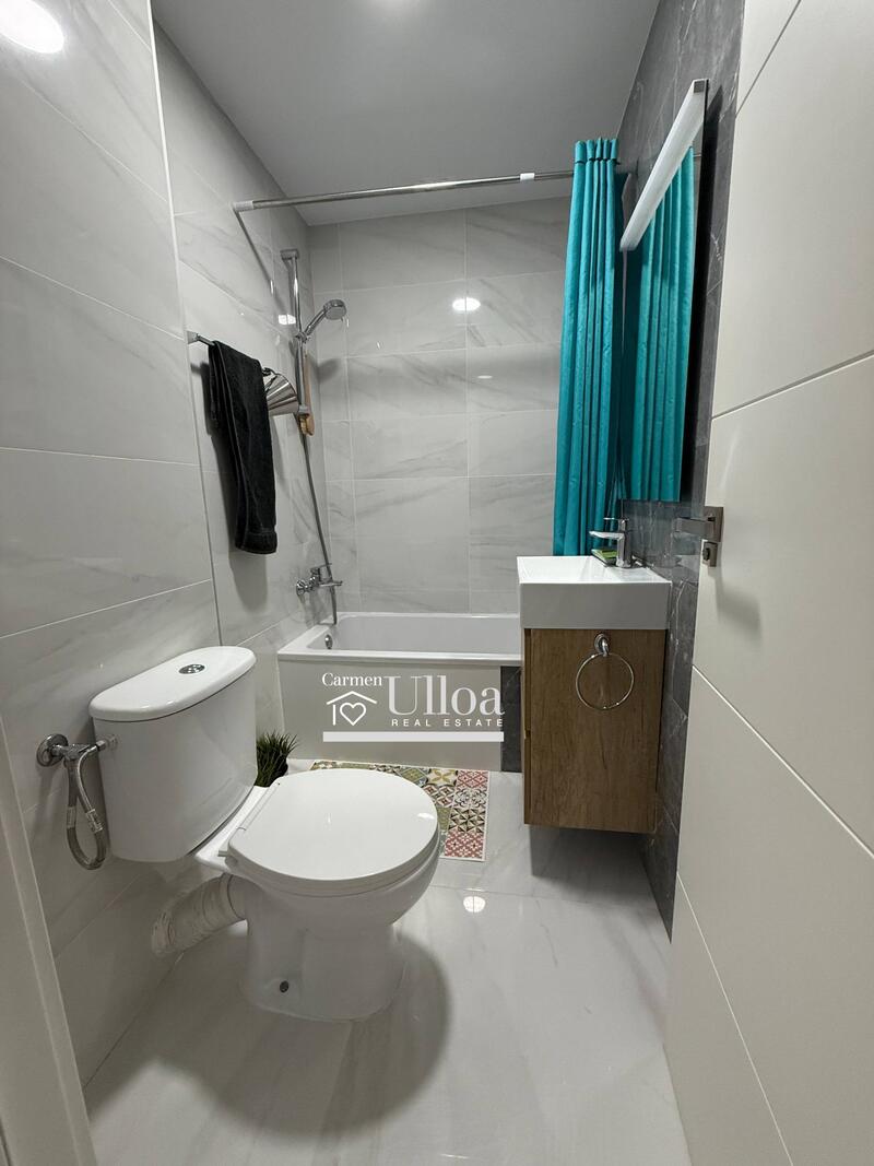 4 slaapkamer Appartement Te koop