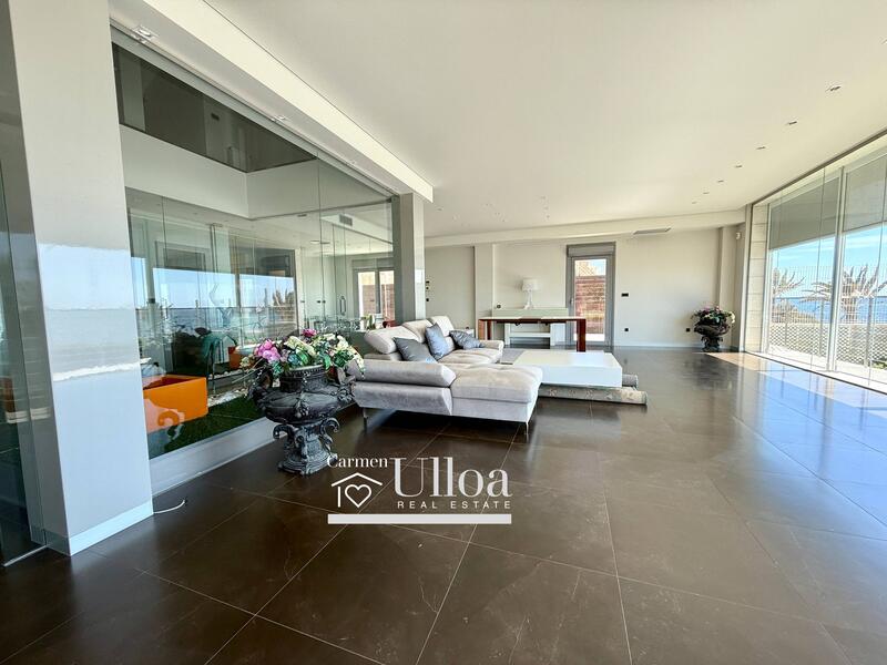4 bedroom Duplex for Long Term Rent