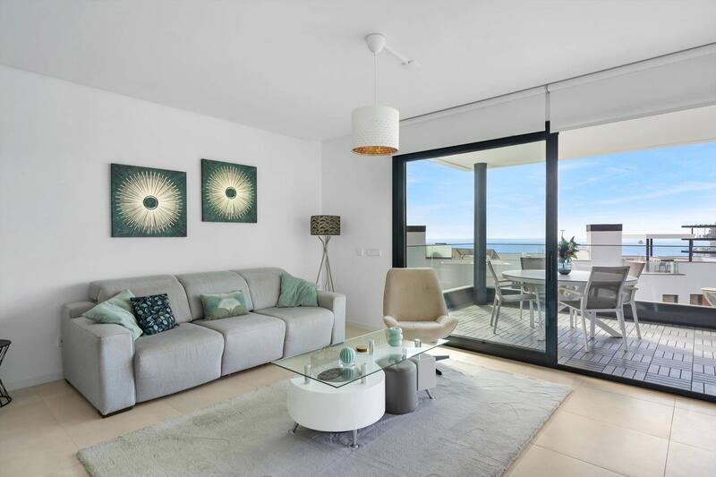 4 bedroom Apartment for sale