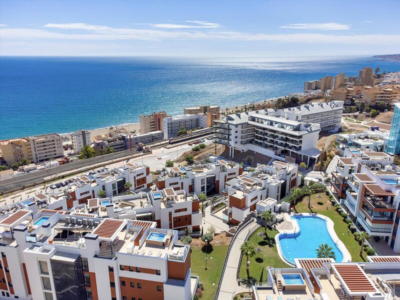 4 bedroom Apartment for sale