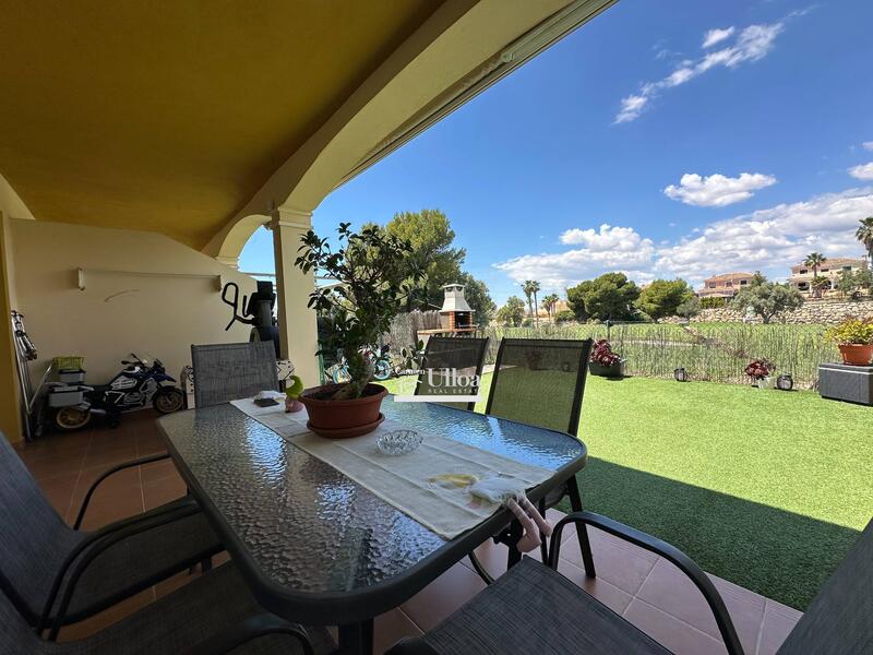 вилла продается в Mutxamel, Alicante