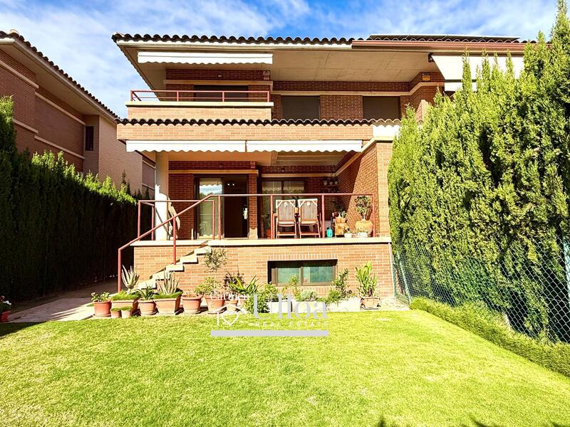 Duplex til salg i Mutxamel, Alicante