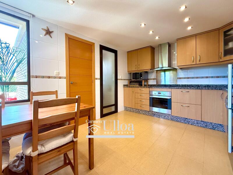 4 chambre Duplex à vendre 4 chambre Duplex à vendre