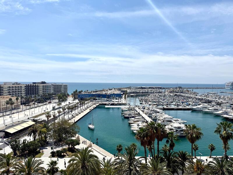 Apartamento en venta en Alacant/Alicante, Alicante Apartamento en venta en Alacant/Alicante, Alicante