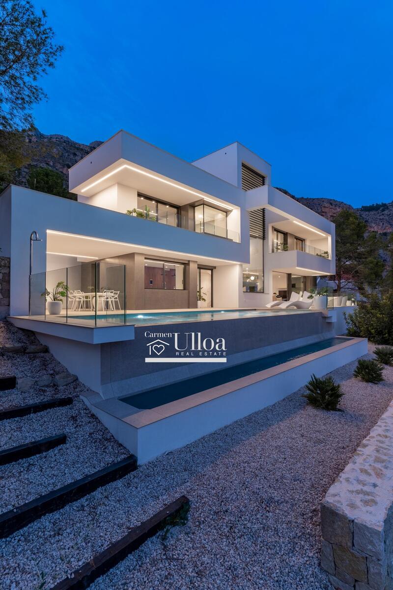 3 soverom Villa til salgs 3 soverom Villa til salgs