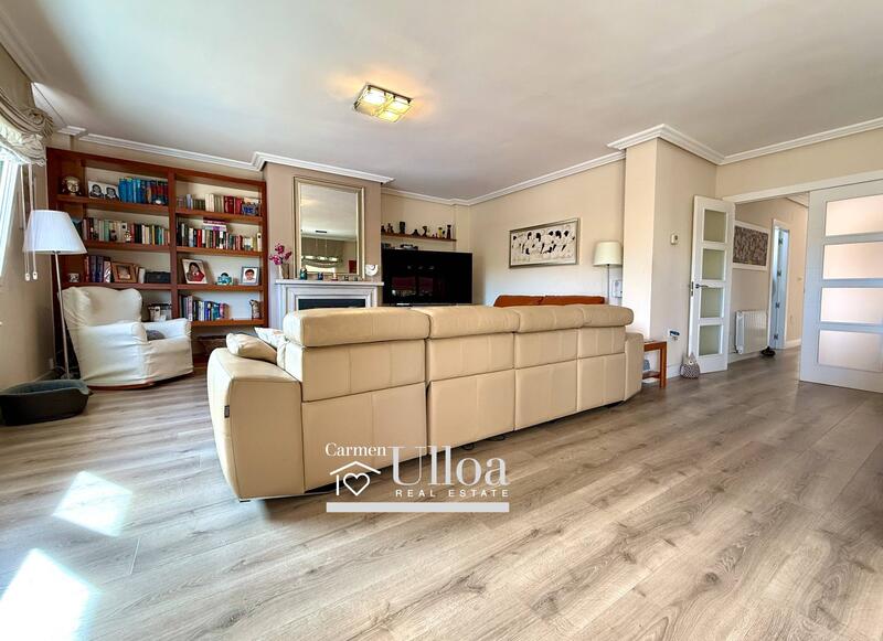 4 Cuarto Villa en venta