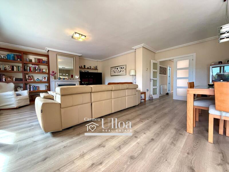 4 Cuarto Villa en venta