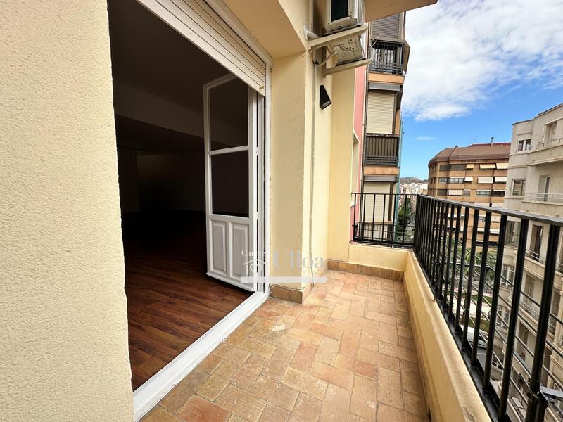 3 bedroom Apartment for Long Term Rent 3 bedroom Apartment for Long Term Rent