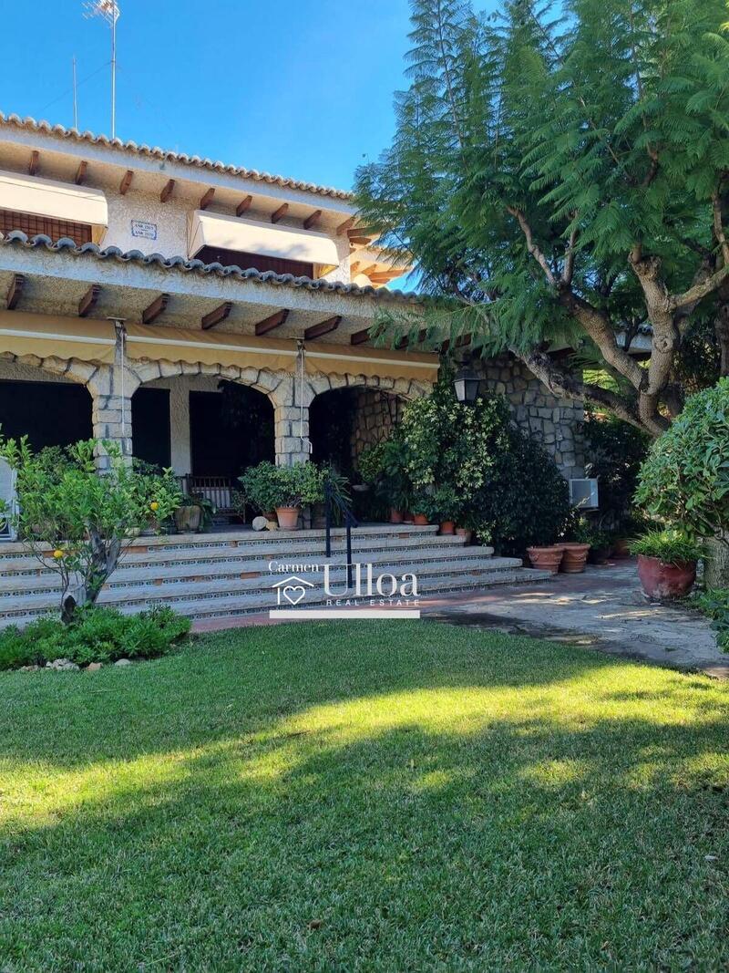 5 chambre Maison Troglodyte à vendre