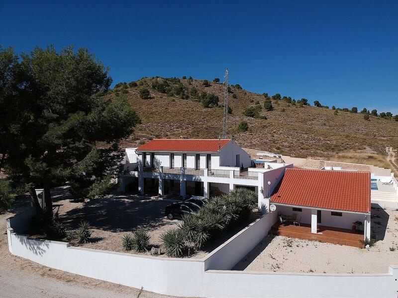 Villa til salg i Algueña, Alicante