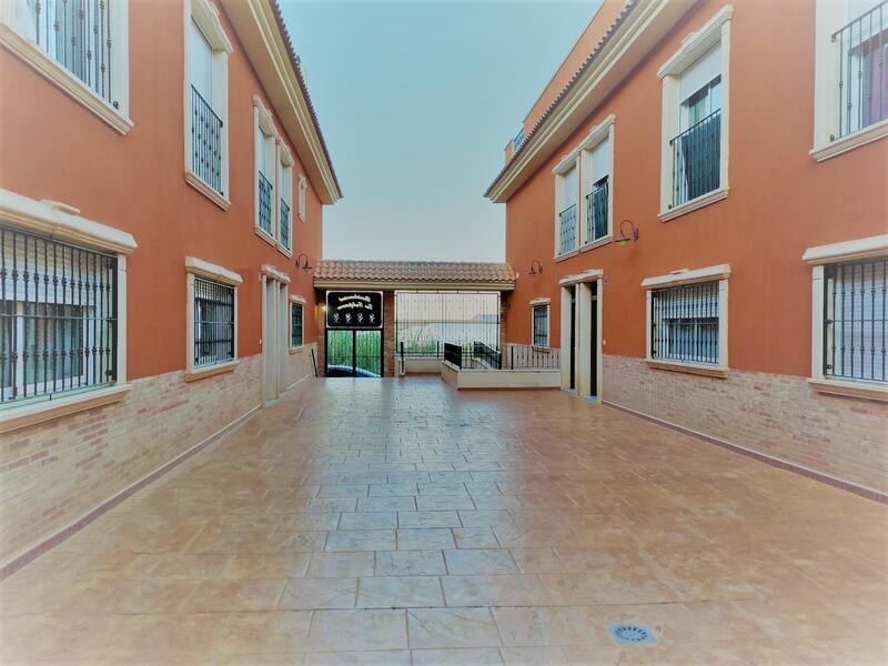 Villa en venta en Aspe, Alicante