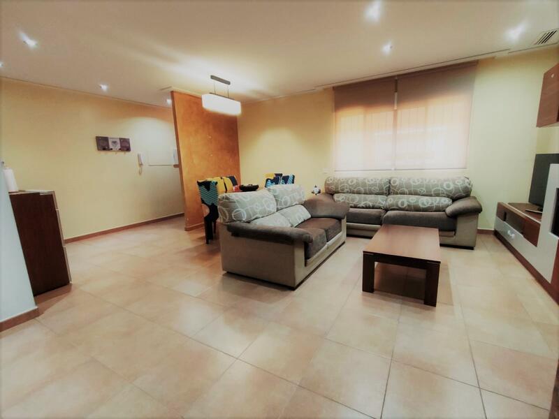 4 Cuarto Villa en venta