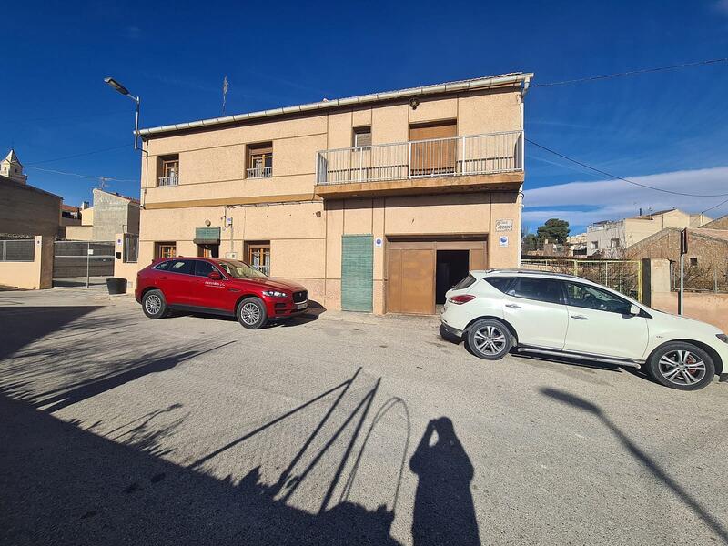 Stadthaus zu verkaufen in Algueña, Alicante