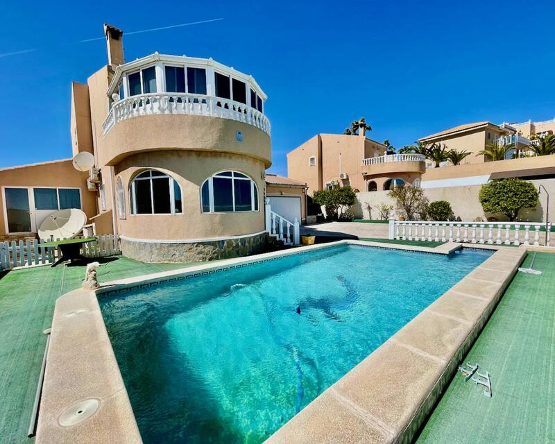 Villa for sale in Ciudad Quesada, Alicante