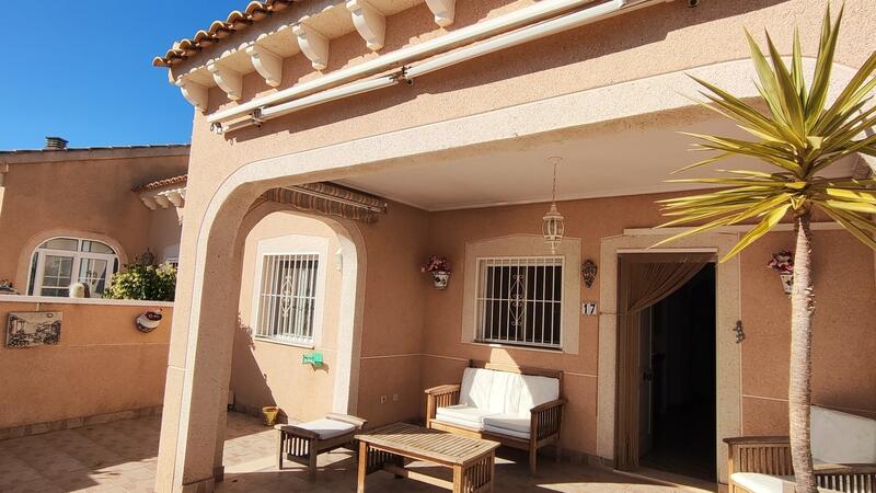 3 Cuarto Villa en venta