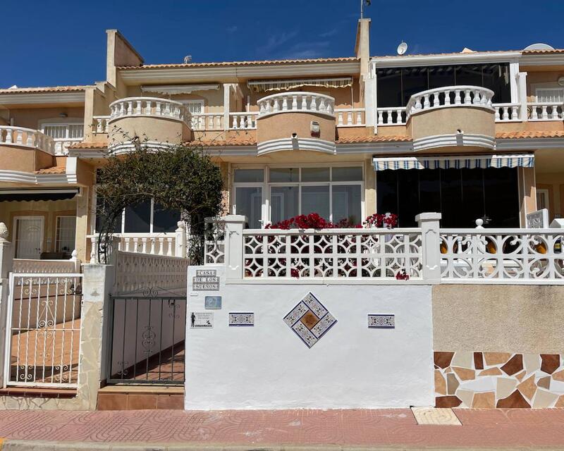 Villa till salu i Ciudad Quesada, Alicante