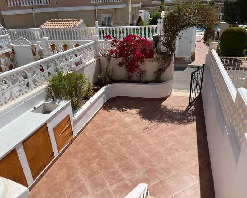 2 Cuarto Villa en venta