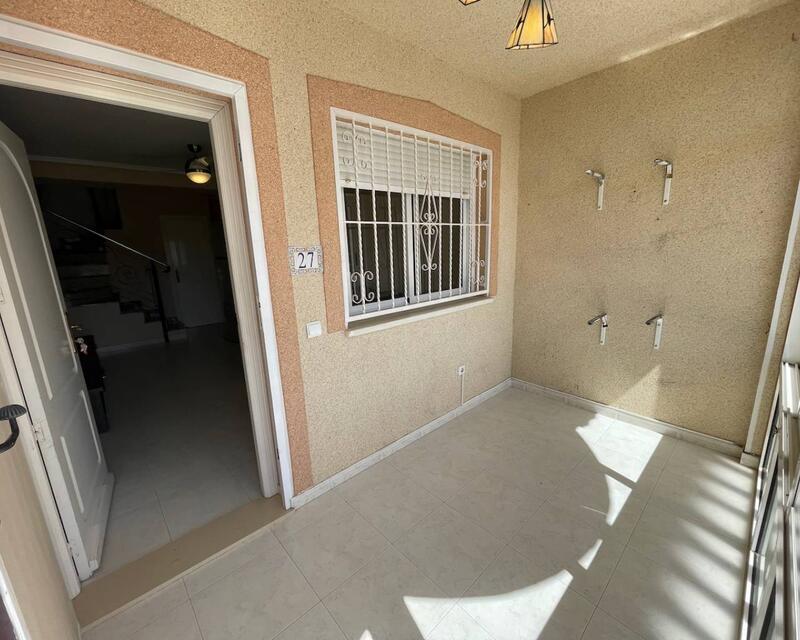 2 Cuarto Villa en venta