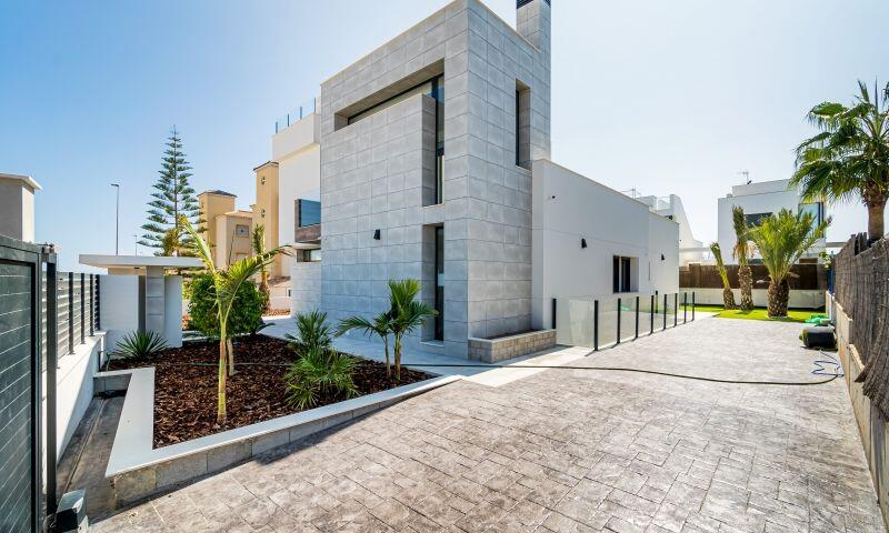 5 Cuarto Villa en venta