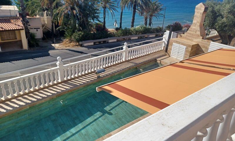 Villa til salgs i Torrevieja, Alicante