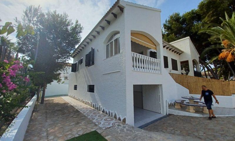 2 Cuarto Villa en venta