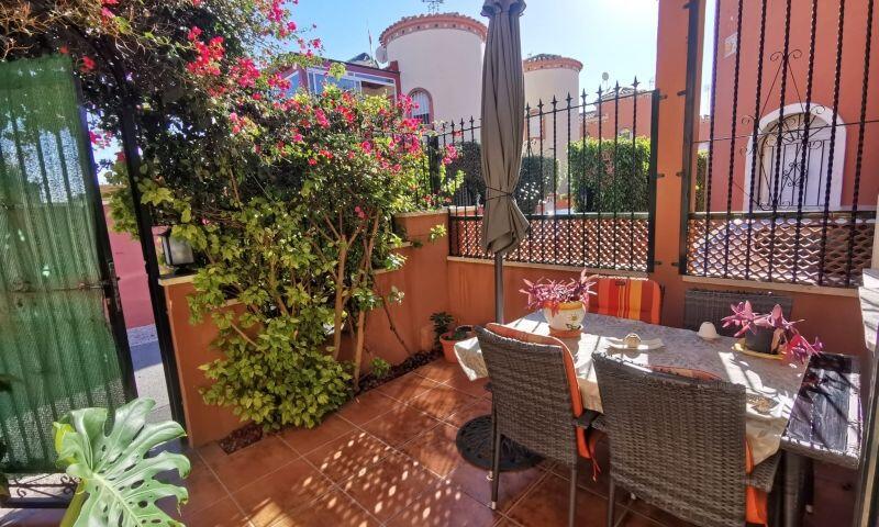 4 Cuarto Villa en venta