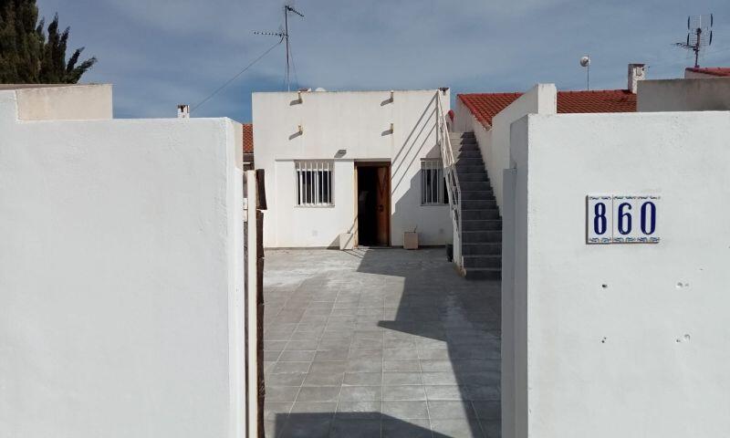 Villa à vendre dans Torrevieja, Alicante