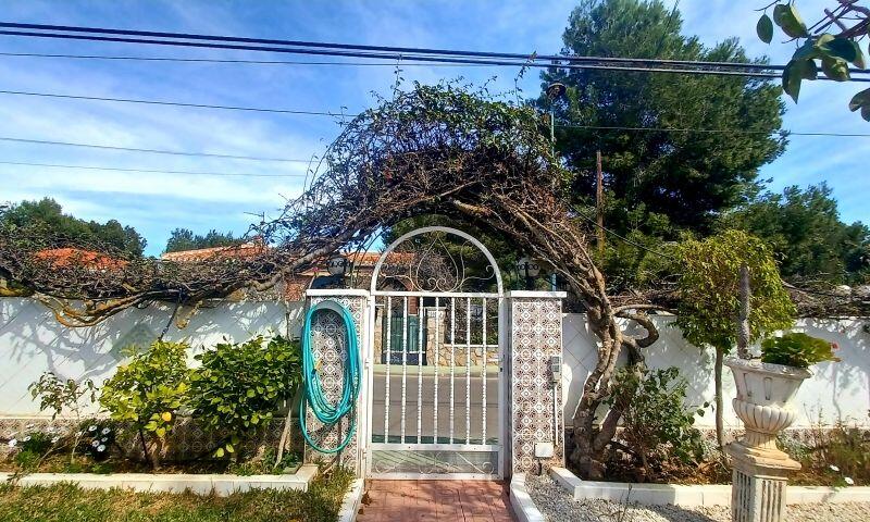 4 Cuarto Villa en venta