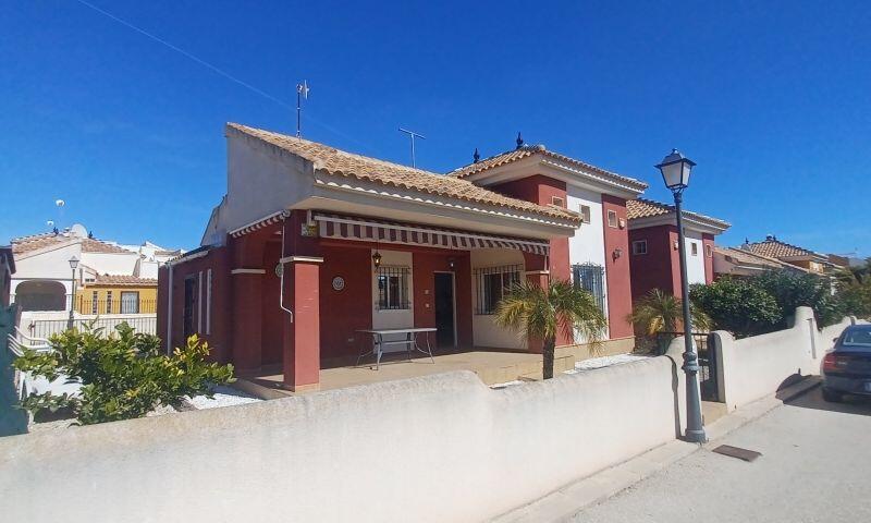 3 Cuarto Villa en venta