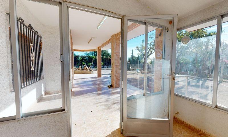 4 Cuarto Villa en venta