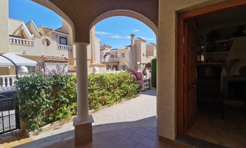 3 Cuarto Villa en venta