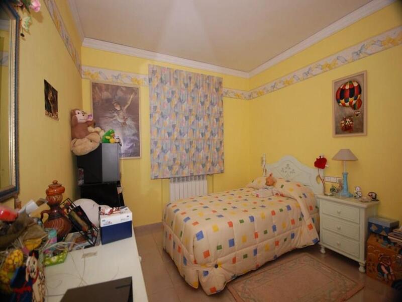 6 Cuarto Villa en venta
