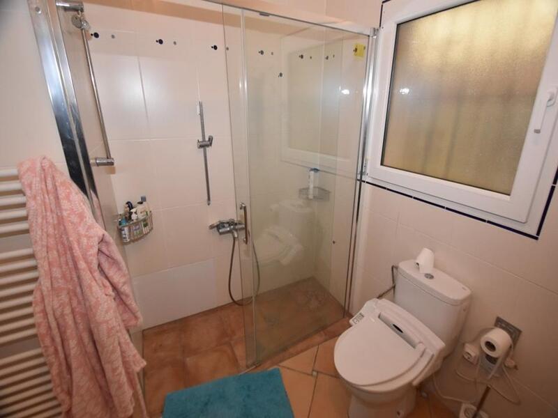 9 bedroom Villa for sale