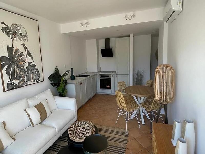 1 bedroom Apartment for sale