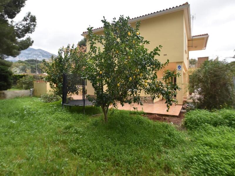 6 Cuarto Villa en venta