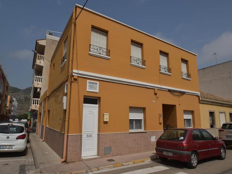 городская тюрьма продается в Els Poblets, Alicante