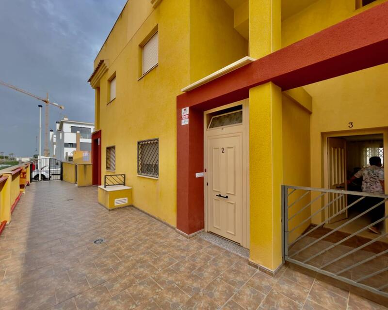 Villa en venta en Guardamar del Segura, Alicante