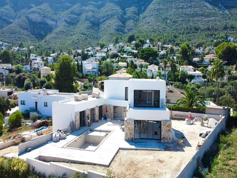 Villa en venta en Denia, Alicante