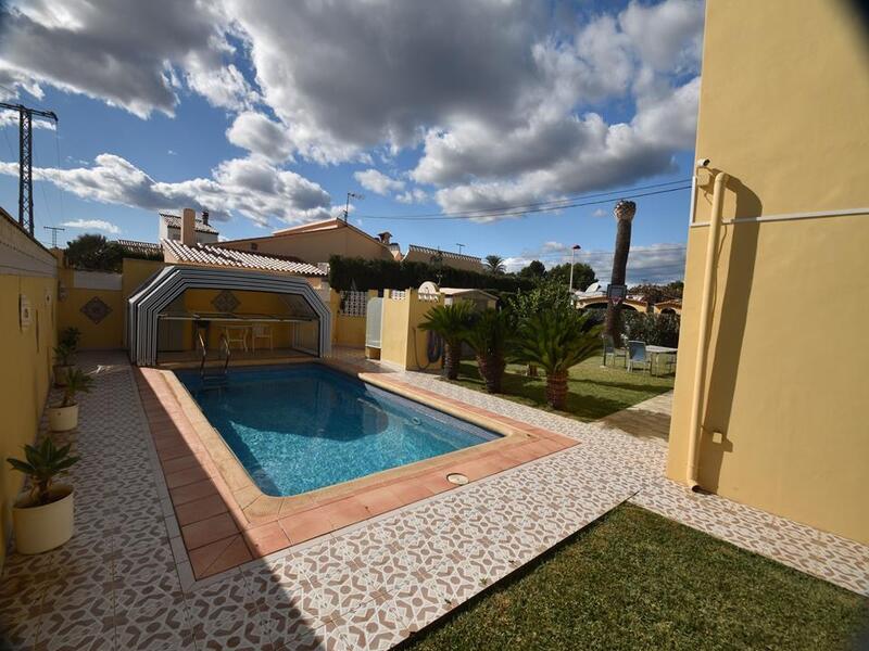 5 chambre Villa à vendre