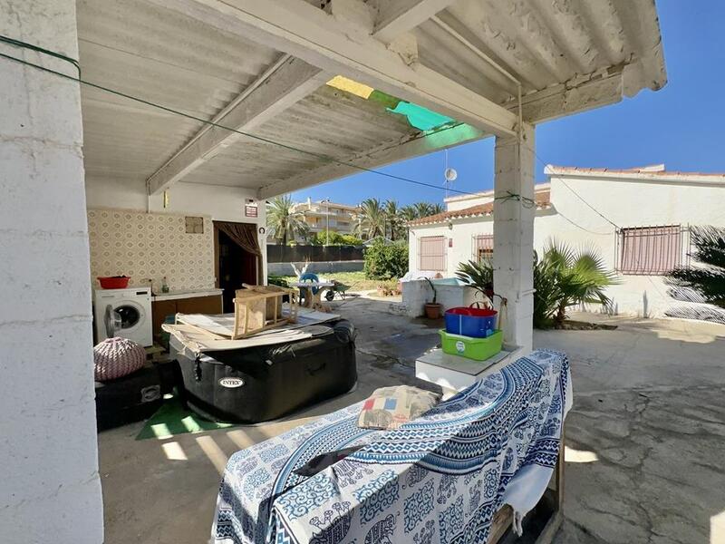 3 Schlafzimmer Landhaus zu verkaufen
