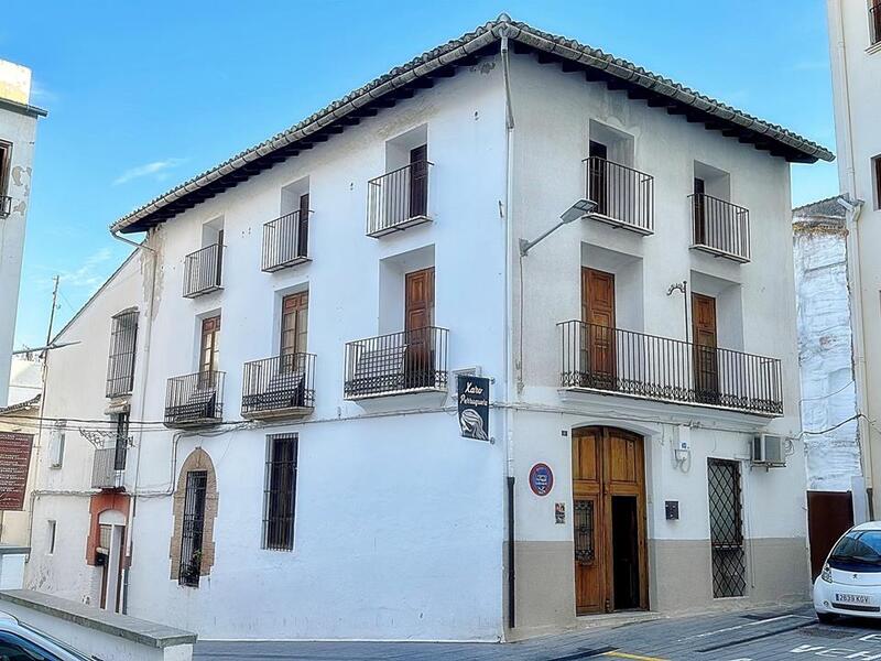 Maison de Ville à vendre dans Pego, Alicante
