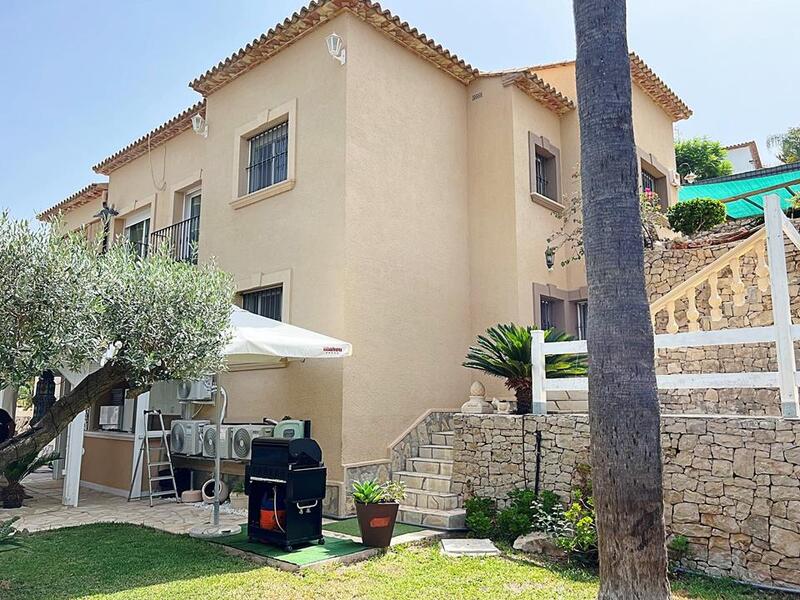 7 bedroom Villa for sale