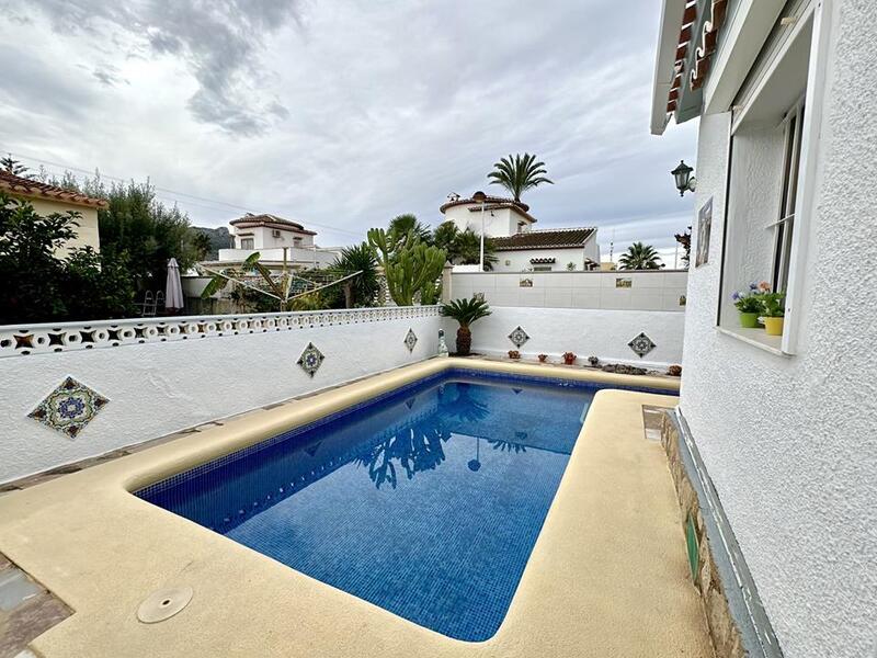 3 Cuarto Villa en venta