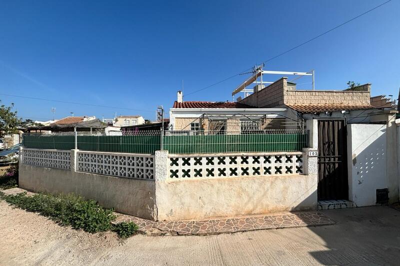 2 Cuarto Villa en venta