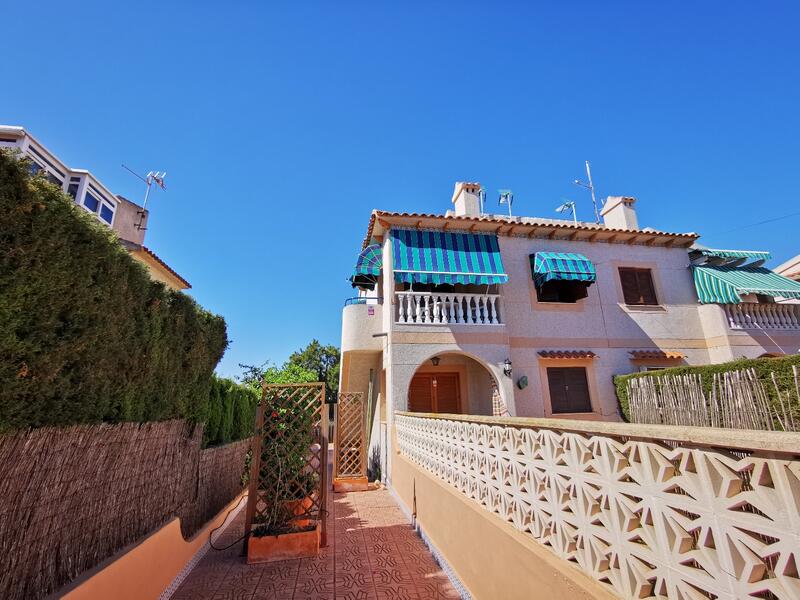 Lägenhet till salu i Guardamar del Segura, Alicante