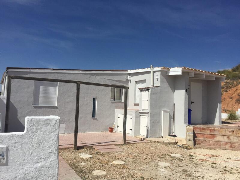 2 Cuarto Casa de Campo en venta